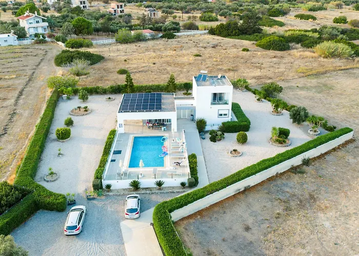 Aegean Horizon Beachfront Villa Gennadi