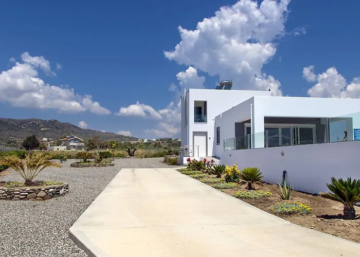 Aegean Horizon Beachfront * Gennadi