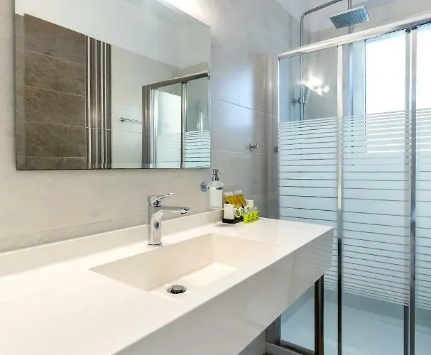 Aegean Horizon Beachfront Villa *