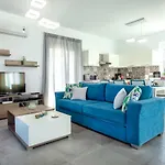 Aegean Horizon Beachfront Villa *