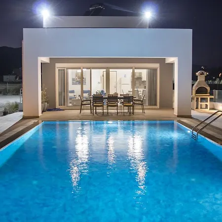 Aegean Horizon Beachfront וילה *