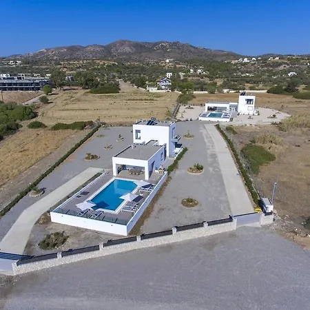 וילה Aegean Horizon Beachfront